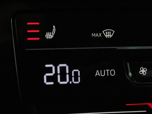 Volkswagen Passat 1.4 TSI PHEV GTE | Trekhaak | Stoelverwarming | Stoelverwarming | Camera | Massage | Carplay | Ma... ActivLease financial lease