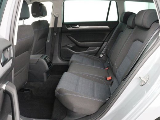 Volkswagen Passat 1.4 TSI PHEV GTE | Trekhaak | Stoelverwarming | Stoelverwarming | Camera | Massage | Carplay | Ma... ActivLease financial lease