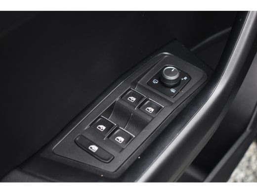 Volkswagen T-Roc R 2.0 TSI 300PK DSG 4MOTION R-SPORT LEDER/CAMERA/NAVI/VIRTUAL ActivLease financial lease