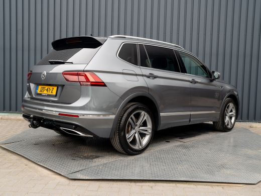 Volkswagen Tiguan Allspace 1.5 TSI Highline Business R 7p. | R-line | Trekhaak wegkl. | 360 Camera | Head Up | Prijs Rijklaar!! ActivLease financial lease