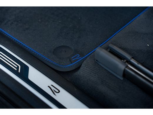 Volkswagen Touareg R Edition |  Comfort pakket | Buitenspiegels elektrisch instel-, verwarm- en inklapbaar | Diefsta... ActivLease financial lease