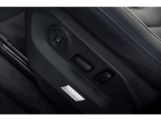 Volkswagen Touareg R Edition |  Comfort pakket | Buitenspiegels elektrisch instel-, verwarm- en inklapbaar | Diefsta... ActivLease financial lease