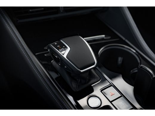 Volkswagen Touareg R Edition |  Comfort pakket | Buitenspiegels elektrisch instel-, verwarm- en inklapbaar | Diefsta... ActivLease financial lease