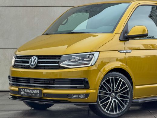 Volkswagen Transporter 2.0 TDI L2H1 DC Highline Bulli-Led-ACC-20"-Navi ActivLease financial lease