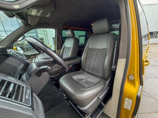 Volkswagen Transporter 2.0 TDI L2H1 DC Highline Bulli-Led-ACC-20"-Navi ActivLease financial lease