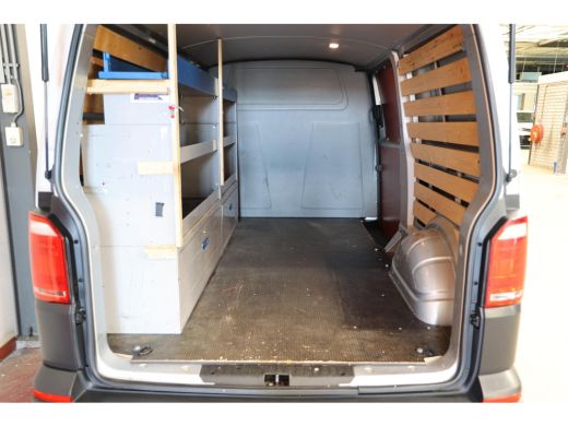 Volkswagen Transporter 2.0 TDI L2H1 LANG DSG AUTOMAAT NAVI Highline ActivLease financial lease