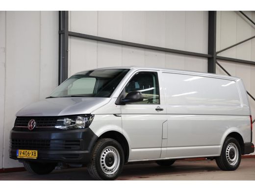 Volkswagen Transporter 2.0 TDI L2H1 LANG DSG AUTOMAAT NAVI Highline ActivLease financial lease