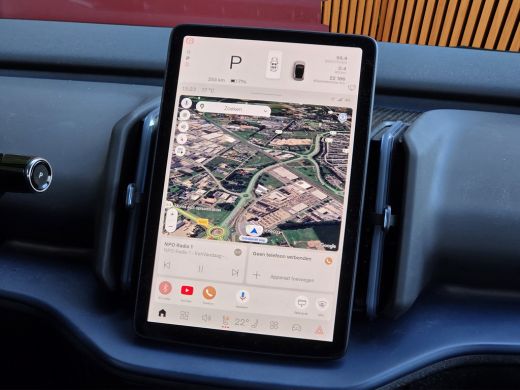 Volvo  EX30 Single Motor Extended Range Plus 69 kWh | Stuur/stoelverwarming | Harman/Kardon | Camera | Adapti... ActivLease financial lease