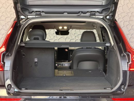 Volvo  XC60 2.0 T6 AWD ULTRA DARK NIEUWE AUTO ELEK.TREKHAAK HARMAN KARDON HEADUP 360.CAM LEER SCHUIFDAK PHEV ... ActivLease financial lease