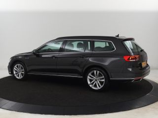Volkswagen Passat 1.4 TSI PHEV GTE | Stoelverwarming | Adaptive cruise | Carplay | Navigatie | 18'' | Matrix LED | ...