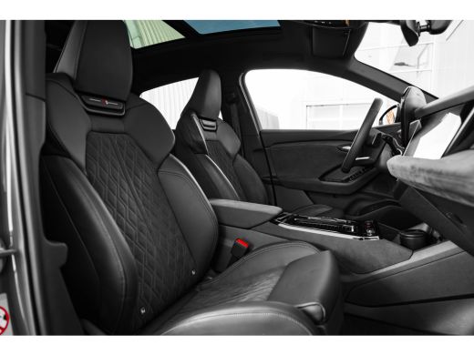Audi Q6 e-tron S edition performance 100 kWh 306 pk | Trekhaak | Sportstoelen Plus | 360 Camera | Stuurverwarmin... ActivLease financial lease