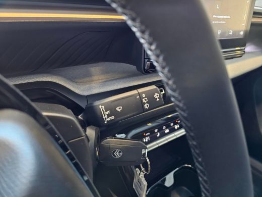 Citroën C3 Aircross Citroen 1.2 Hybrid 145pk Plus Climate Control | Camera | Apple Carplay/Android Auto ActivLease financial lease