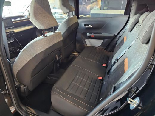 Citroën C3 Aircross Citroen 1.2 Hybrid 145pk Plus Climate Control | Camera | Apple Carplay/Android Auto ActivLease financial lease