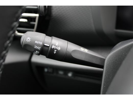 Citroën C4 Citroen 1.2 Hybrid 145pk Max Stoel/Stuur Verwarming | Adaptive Cruise Control | Navigatie | Camer... ActivLease financial lease