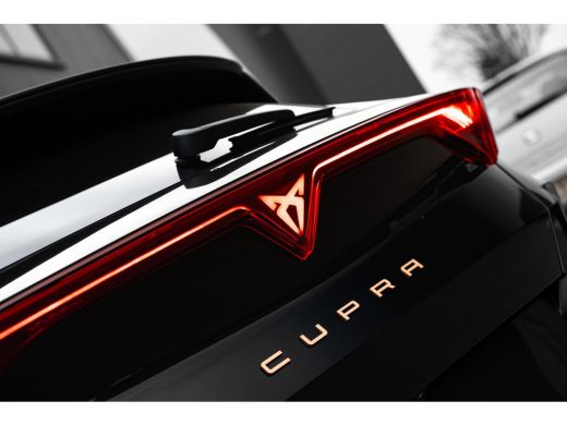 CUPRA Formentor 1.5 TSI e-Hybrid 272pk VZ Performance | "Immersive by Sennheiser" premium sound system package | ... ActivLease financial lease