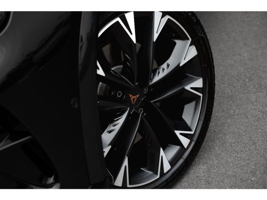 CUPRA Formentor 1.5 TSI e-Hybrid 272pk VZ Performance | "Immersive by Sennheiser" premium sound system package | ... ActivLease financial lease