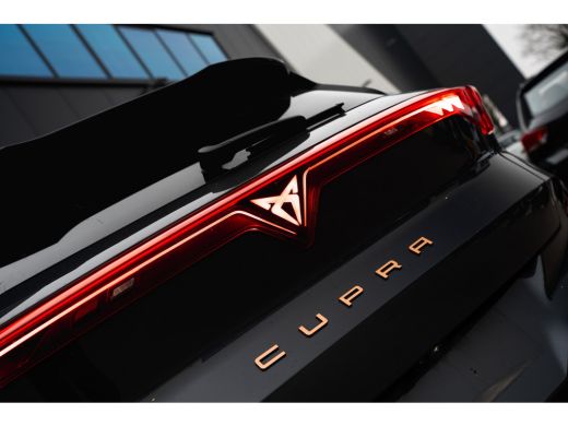 CUPRA Terramar 1.5 TSI e-Hybrid 272PK VZ Performance | TREKHAAK | PANORAMADAK | VERLENGDE FABR. GARANTIE | 360 C... ActivLease financial lease