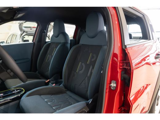 Fiat Grande Panda RED 11kW 44 kWh | 8 Jaar Garantie | Apple Carplay & Android Auto | Cruise Controle | Parkeersenso... ActivLease financial lease