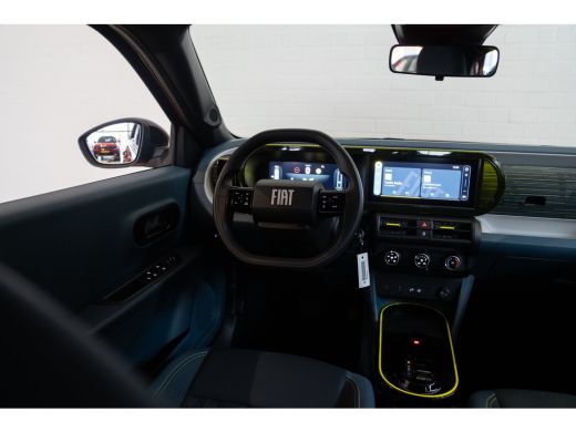 Fiat Grande Panda RED 11kW 44 kWh | 8 Jaar Garantie | Apple Carplay & Android Auto | Cruise Controle | Parkeersenso... ActivLease financial lease