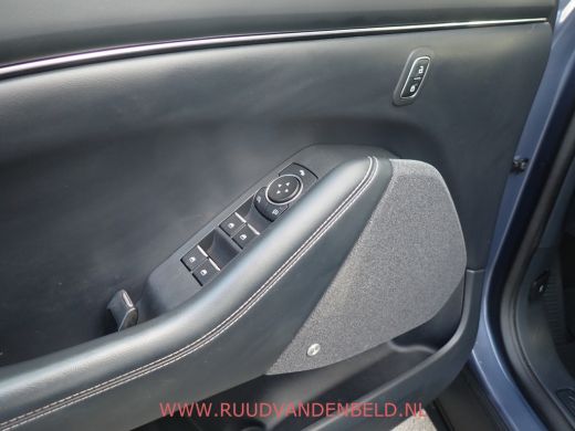 Ford Mustang Mach-E Mach-E RWD 75 kWh 93% SOH / CARPLAY / 360&deg;CAMERA / STOEL-STUURVERWARMING / TREKHAAK ActivLease financial lease