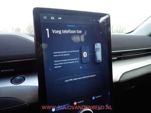 Ford Mustang Mach-E Mach-E RWD 75 kWh 93% SOH / CARPLAY / 360&deg;CAMERA / STOEL-STUURVERWARMING / TREKHAAK ActivLease financial lease
