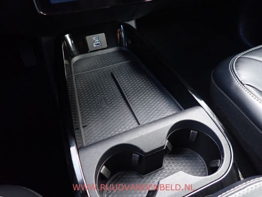 Ford Mustang Mach-E Mach-E RWD 75 kWh 93% SOH / CARPLAY / 360&deg;CAMERA / STOEL-STUURVERWARMING / TREKHAAK ActivLease financial lease