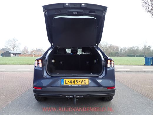 Ford Mustang Mach-E Mach-E RWD 75 kWh 93% SOH / CARPLAY / 360&deg;CAMERA / STOEL-STUURVERWARMING / TREKHAAK ActivLease financial lease