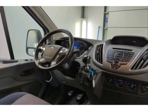 Ford Transit 2.0 TDCI L2H2 3Pers. / Pdc.V+A / Airco / Radio multimedia / Imperial / Apk 06-2025 ActivLease financial lease