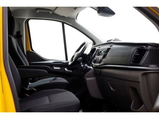 Ford Transit Custom 340 2.0 TDCI 130pk L2H1 Trend Airco/Trekhaak 2800kg 03-2022 ActivLease financial lease