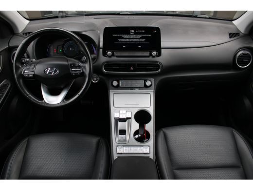 Hyundai Kona EV Comfort 64 kWh | Achteruitrijcamera | Apple Carplay/Android Auto|telefoonintegratie premium | ... ActivLease financial lease
