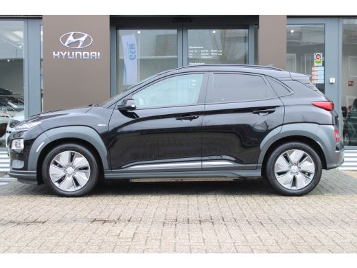 Hyundai Kona EV Comfort 64 kWh | Achteruitrijcamera | Apple Carplay/Android Auto|telefoonintegratie premium | ... ActivLease financial lease