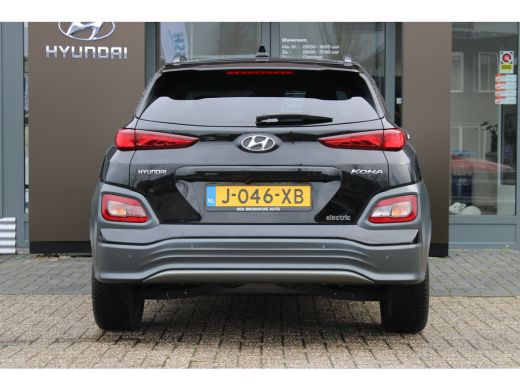 Hyundai Kona EV Comfort 64 kWh | Achteruitrijcamera | Apple Carplay/Android Auto|telefoonintegratie premium | ... ActivLease financial lease