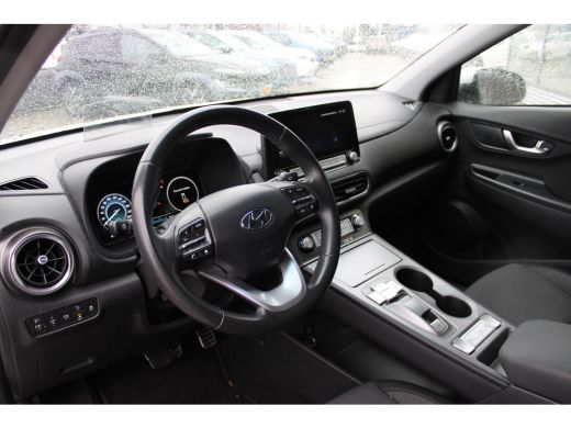 Hyundai Kona EV Fashion 64 kWh | Achteruitrijcamera | Head-up display | Keyless entry ActivLease financial lease