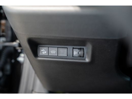 Jeep Avenger 1.2 e-Hybrid Summit | 8 Jaar Garantie | Panoramadak | Stoelverwarming & Voorruit Verwarming | El... ActivLease financial lease