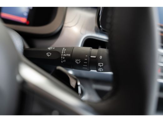 Jeep Avenger 1.2T 4xe The North Face | 8 Jaar Garantie | Navigatie | Camera | Parkeersensoren | Elektrische Ac... ActivLease financial lease