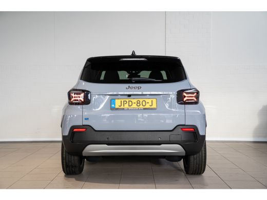 Jeep Avenger Summit 54 kWh | 8 Jaar Garantie | Navigatie | Stoel Verwarming | Verwarmd voorraam | Climate Cont... ActivLease financial lease