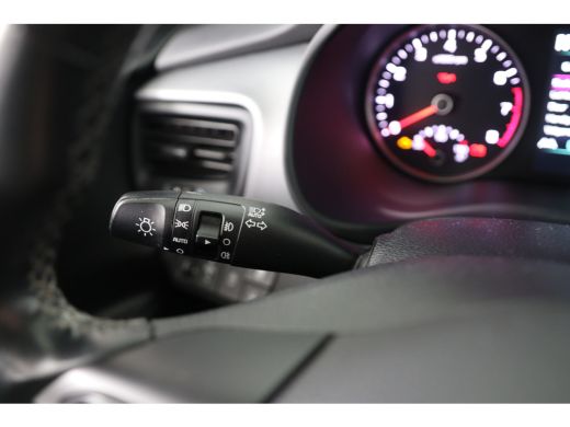 Kia Stonic 1.0 T-GDi MHEV DynamicLine Airco | Cruise control | Carplay | Camera | Parkeersensoren | ActivLease financial lease