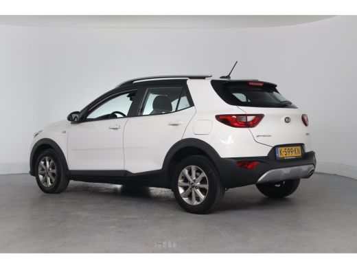 Kia Stonic 1.0 T-GDi MHEV DynamicLine Airco | Cruise control | Carplay | Camera | Parkeersensoren | ActivLease financial lease