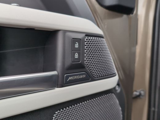 Land Rover Defender 3.0 D250 110 MHEV X-Dynamic HSE | 1e eig. | Luchtvering | Trekhaak | Head-Up | Meridan Sound | Ad... ActivLease financial lease