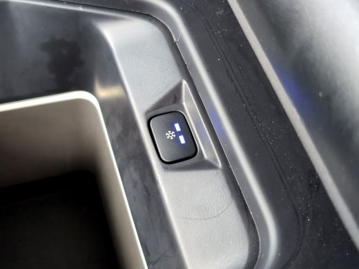 Land Rover Defender 3.0 D250 110 MHEV X-Dynamic HSE | 1e eig. | Luchtvering | Trekhaak | Head-Up | Meridan Sound | Ad... ActivLease financial lease