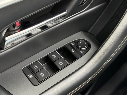 Mazda CX-60 2.5 e-SkyActiv PHEV Homura | Pano | ACC | Memory | 360* Camera | LED | 20 inch ActivLease financial lease