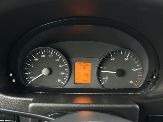 Mercedes-Benz Sprinter 314 CDI 143 PK / L2H1 / 1e EIG. / IMPERIAAL / INRICHTING / 2.8T. TREKHAAK / AIRCO / CRUISE ActivLease financial lease