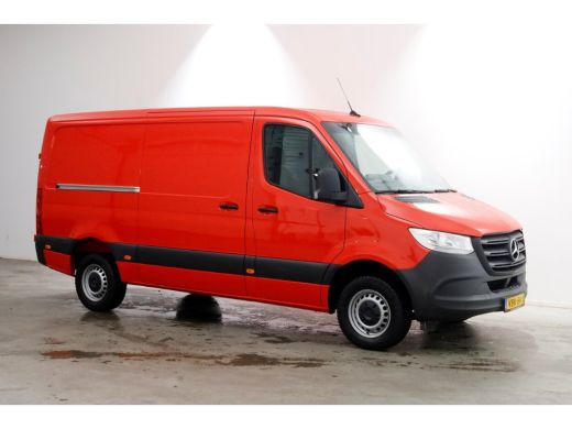 Mercedes-Benz Sprinter 314 CDI 143pk E6 RWD L2H1 Navi/Camera/Trekhaak 3500kg 08-2019 ActivLease financial lease