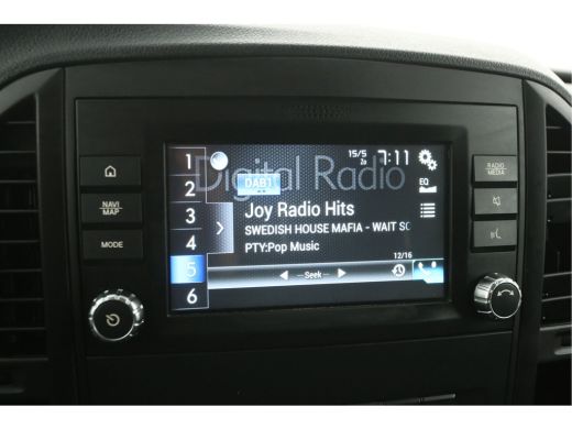 Mercedes-Benz Vito 116 CDI Lang | Aut. | Clima | Camera | Cruise | Carplay | 3 Zits | Trekhaak | LED ActivLease financial lease