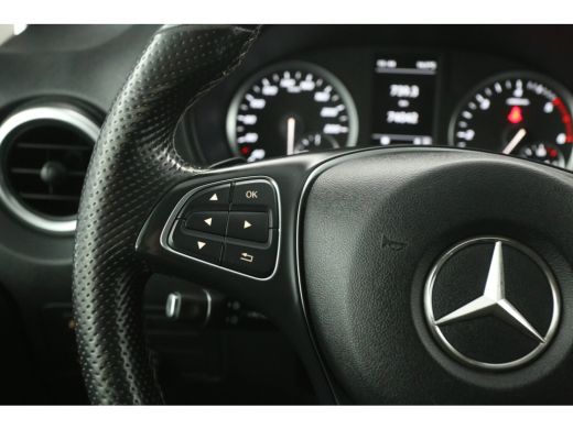Mercedes-Benz Vito 116 CDI Lang | Aut. | Clima | Camera | Cruise | Carplay | 3 Zits | Trekhaak | LED ActivLease financial lease