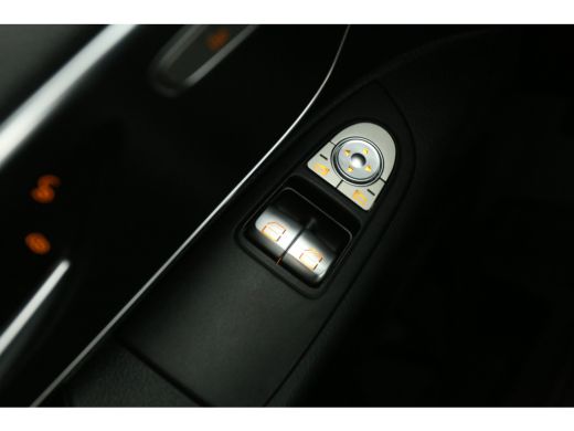 Mercedes-Benz Vito 116 CDI Lang | Aut. | Clima | Camera | Cruise | Carplay | 3 Zits | Trekhaak | LED ActivLease financial lease