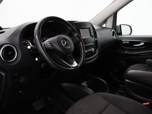 Mercedes-Benz Vito 119 CDI 190 PK AUT. L2H1 + 2 SCHUIFDEUREN | LED | CAMERA | 2500 KG TREKHAAK | 18 INCH LMV ActivLease financial lease
