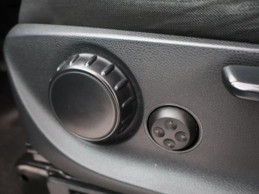 Mercedes-Benz Vito 119 CDI 190 PK AUT. L2H1 + 2 SCHUIFDEUREN | LED | CAMERA | 2500 KG TREKHAAK | 18 INCH LMV ActivLease financial lease