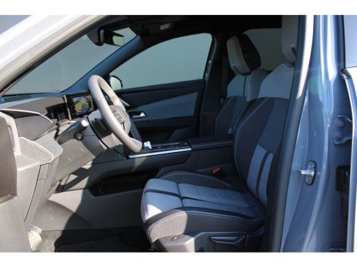 Opel Grandland 1.2 Turbo Hybrid Business Edition | Automaat | Navigatie | Camera | Stoelverwarming | Mild Hybrid... ActivLease financial lease