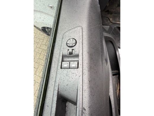 Opel Vivaro 2.0 Diesel 145 L3 Cruise control ] Airco ] Parkeersensoren achter ] ActivLease financial lease